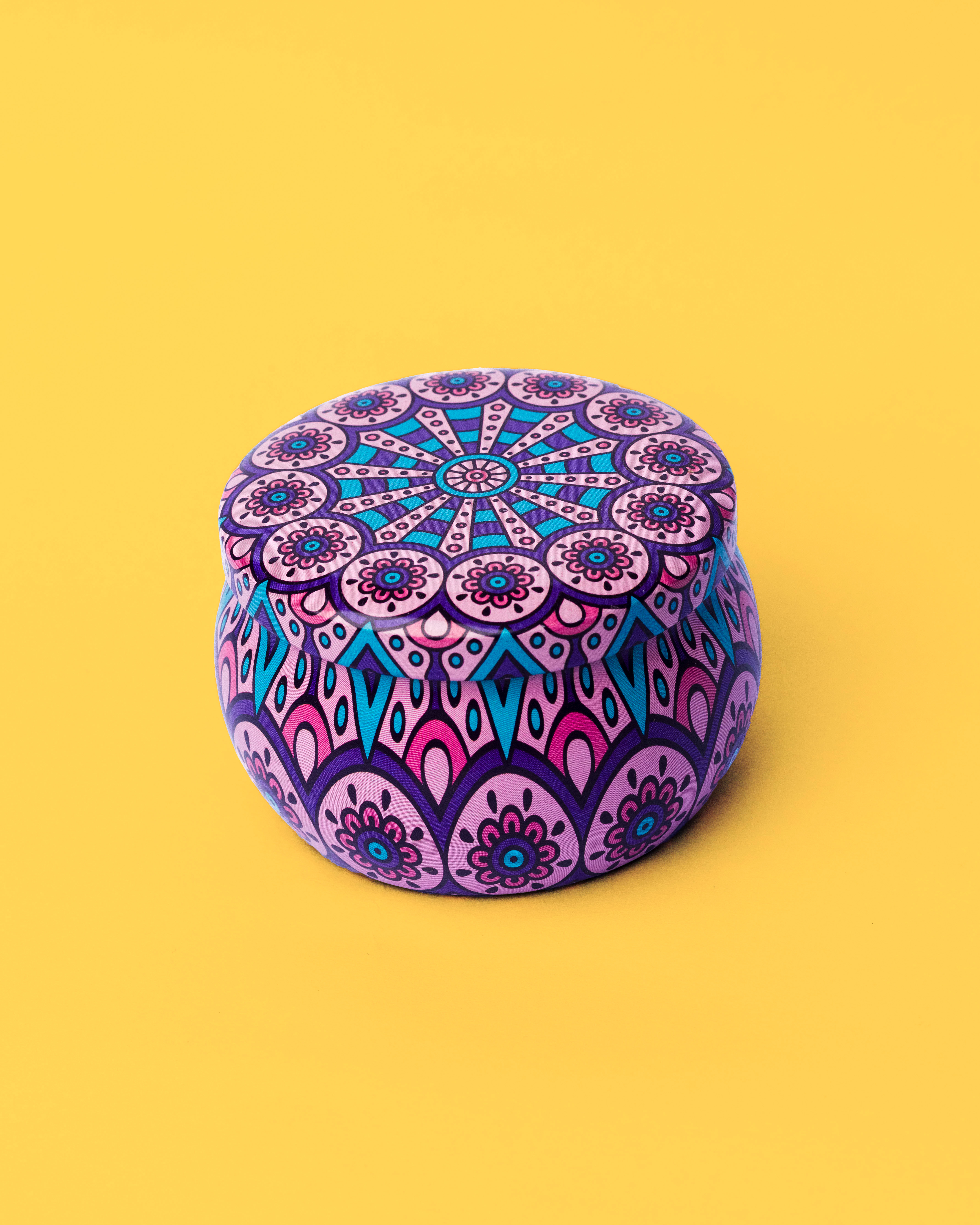 Multicolored metallic candle jar